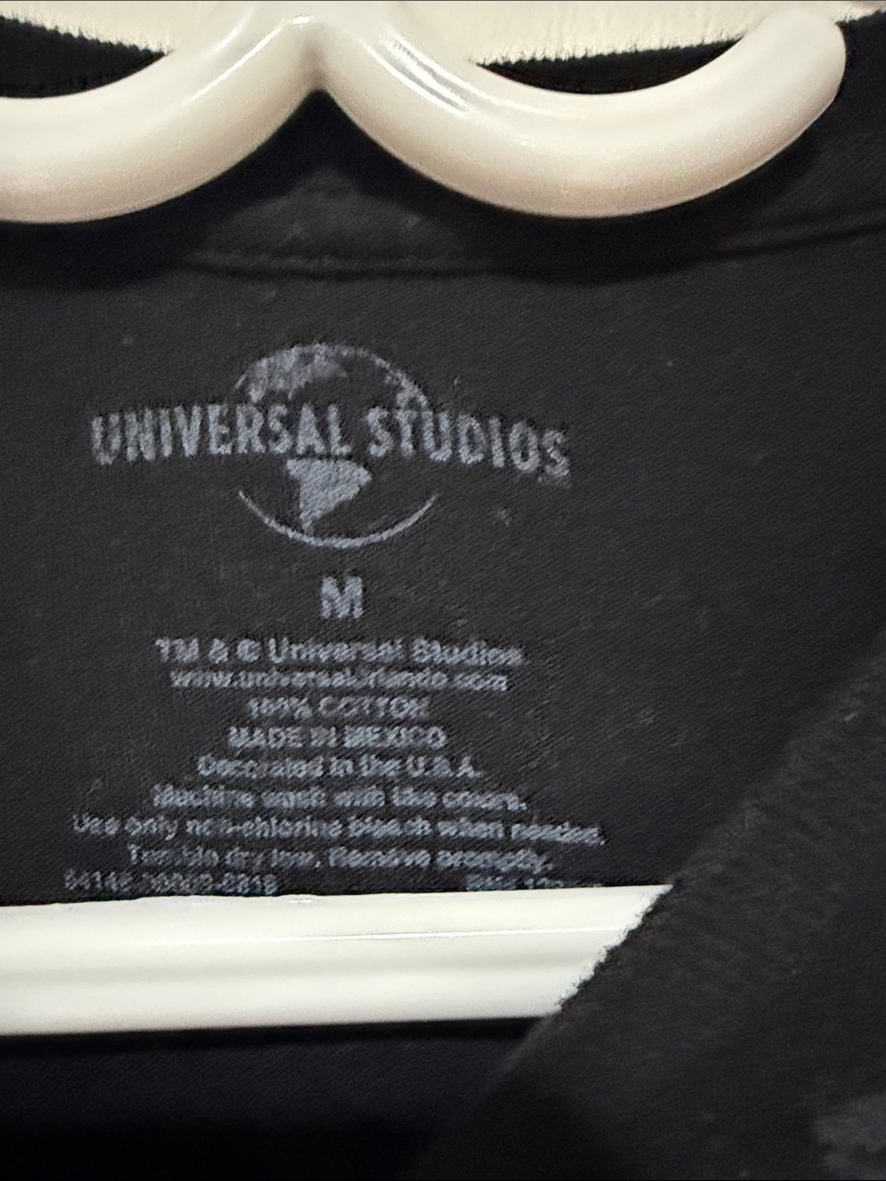 Marvel Black and Red Logo Graphic Tee - Picture 4 of 4